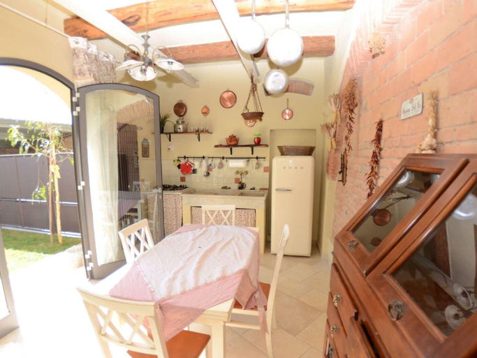 Others 4, Tuscan Retreat in Aiale, Pisa