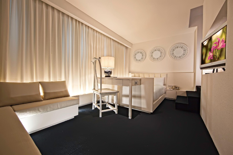 Bedroom 12