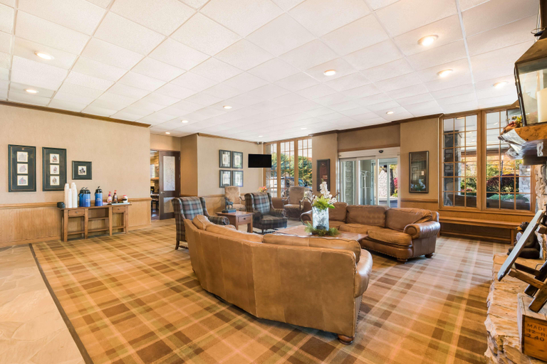 Public Area 2, The Lodge at Banner Elk, Avery
