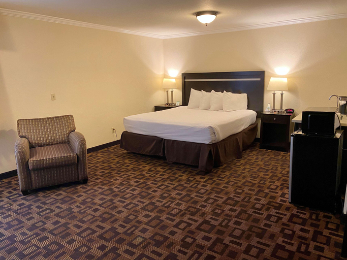 Bedroom 3, Best Western Plus Inn Of Hayward, Alameda