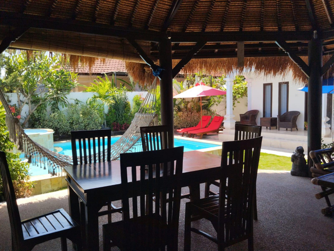 Food & Drinks, Lovina Pool The Sun, Buleleng