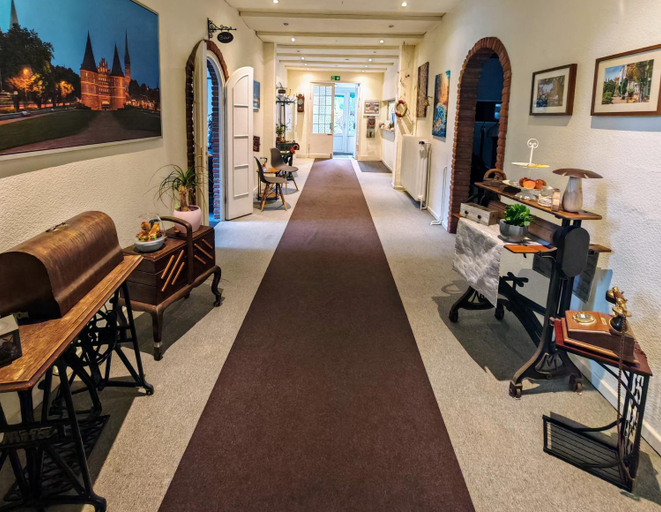 Public Area 2, Hotel Schweizerhaus, Lübeck