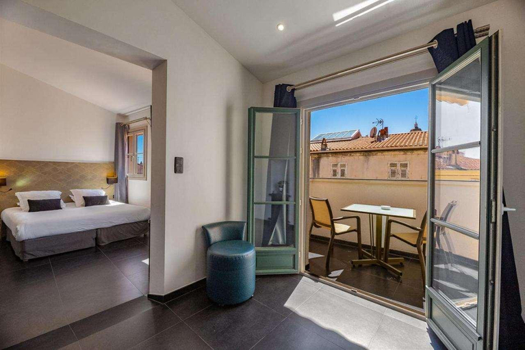 Bedroom 2, Pozzo di Borgo, Corse-du-Sud