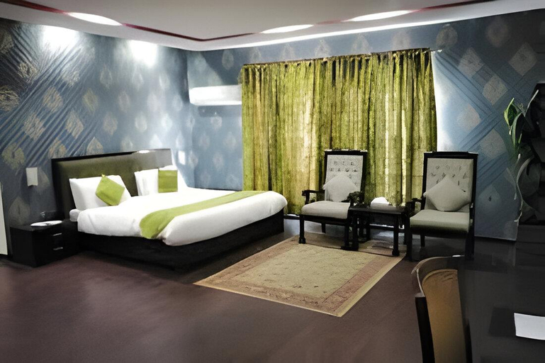 Bedroom 2, Lords Hotel Gujranwala, Gujranwala