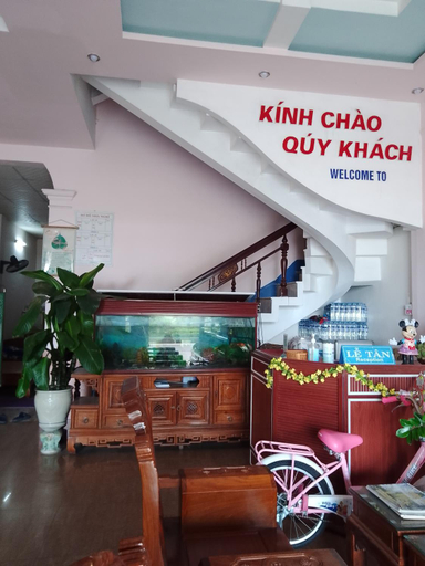 Food & Drinks 4, nhà nghỉ Hằng Nga, Đồng Hới