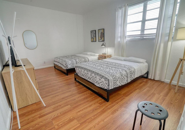 Bedroom 30
