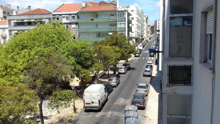 Others 5, Fisher 46, Lisbon