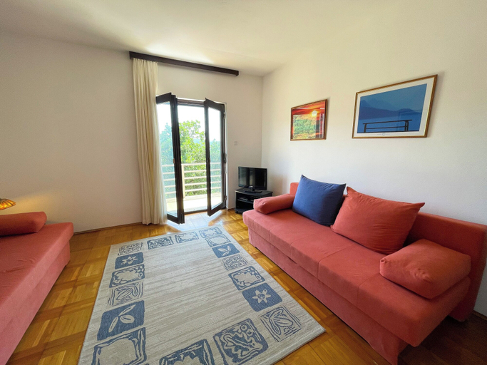 Others 5, Apartment Šarić 1, Kraljevica