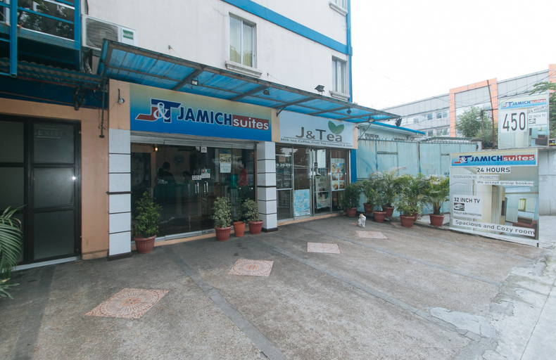 Exterior & Views 2, J&T Jamich Suites by RedDoorz, Pasay City