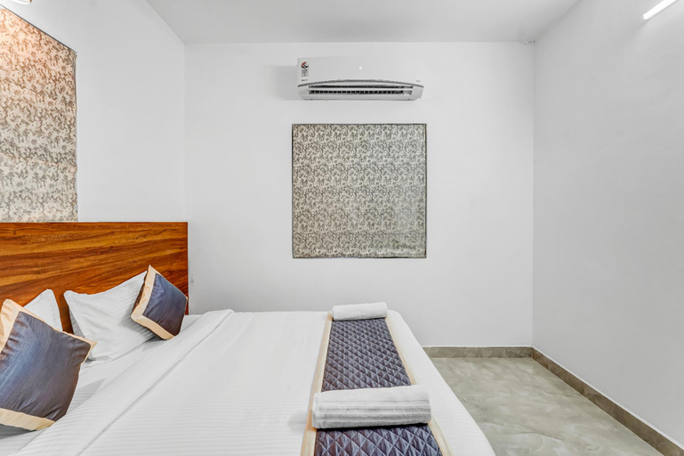 Bedroom, ECO STAY APART HOTEL, Chennai
