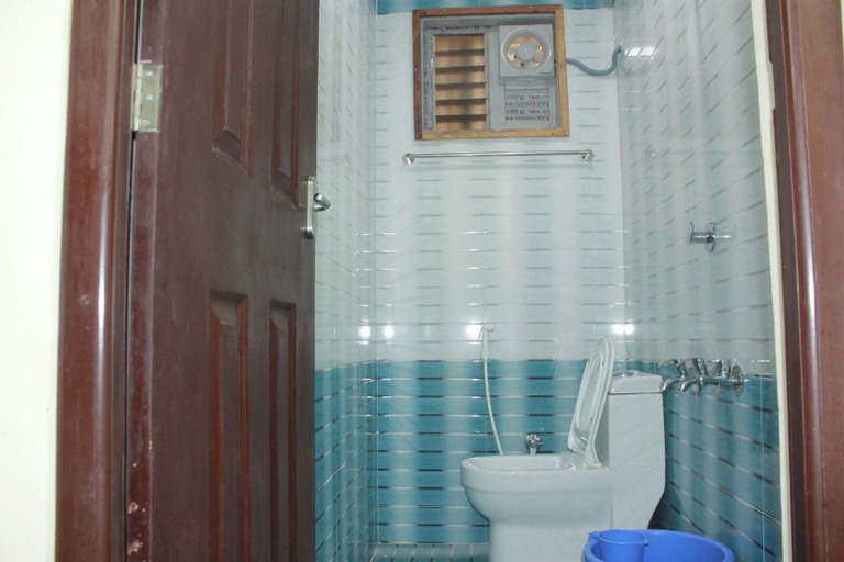 Bathroom 4, Kalyan Residency, Madurai