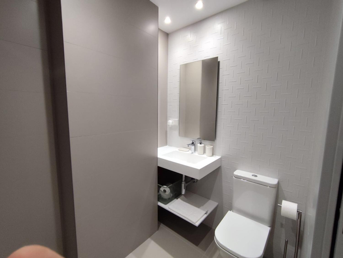 Bathroom 3, Apartamentos La Montehermosena, Cáceres