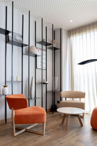 Public Area 4, Mercure Chartres Est, Eure-et-Loir
