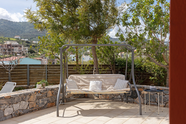 Others 3, Villa Misemeli, Crete