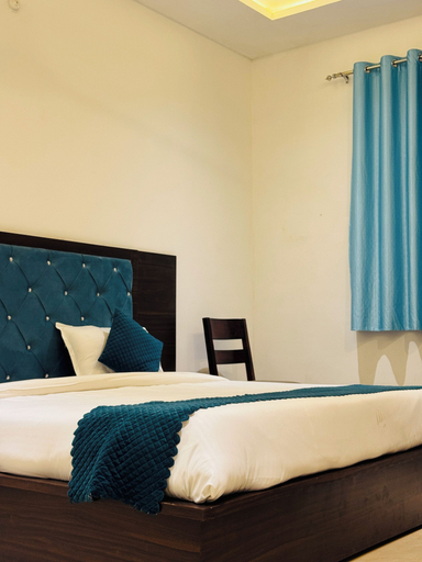 Bedroom 3, the muskmelon hotel and resort, Ajmer