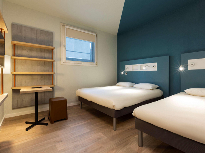 Bedroom 2, Ibis Budget Bourgoin Jallieu Centre, Isère