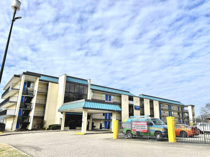 Exterior & Views 5, Rodeway Inn Nashville, Davidson