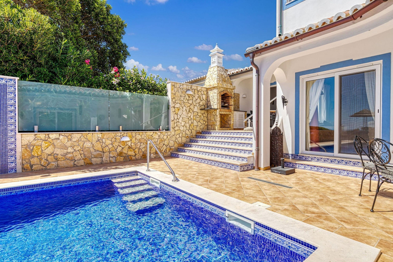 Room 4, Casa Beatriz Magnificent Villa Just a few Steps, Lagoa
