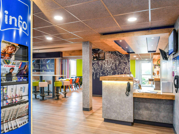 Public Area 3, ibis budget Coutances, Manche