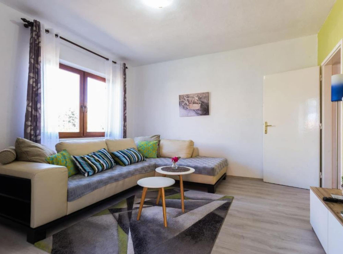 Others 5, Charming Zadar Apartment Near Old Town With Convenient Access to Beaches, Zadar
