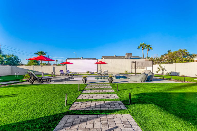 Room 4, NEW The Palmcroft Pool Spa Par2 Golf 2 Masters, Maricopa