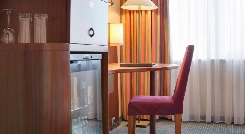 Others 4, Radisson Blu Hotel Amsterdam Airport, Haarlemmermeer