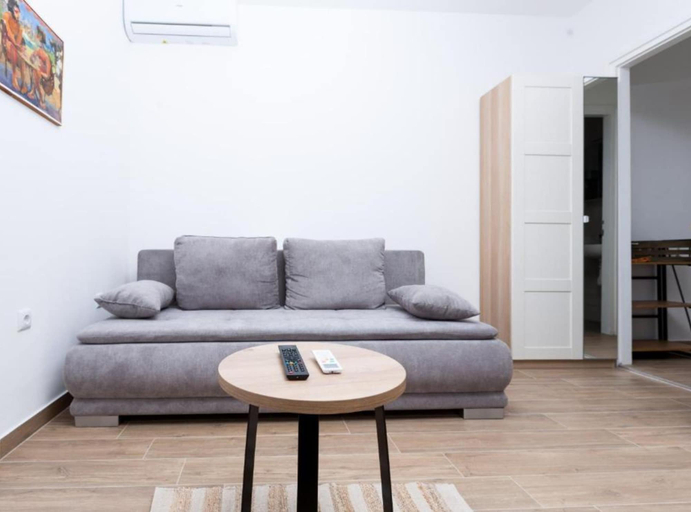 Others 3, Romantic Studio in Zadar With City and Garden Views, Zadar