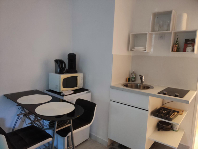 Others 5, Provencal-style apartment, Bouches-du-Rhône