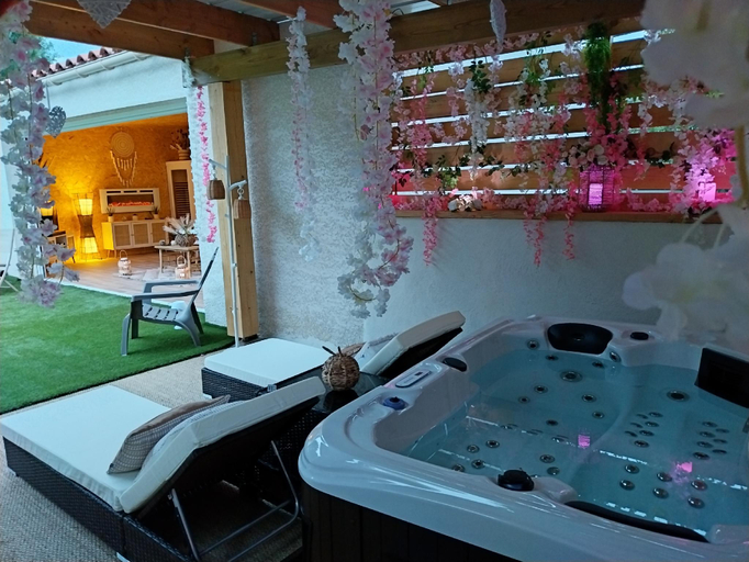 Bathroom, Le Clos FMR - Fanny et Manon, Aude