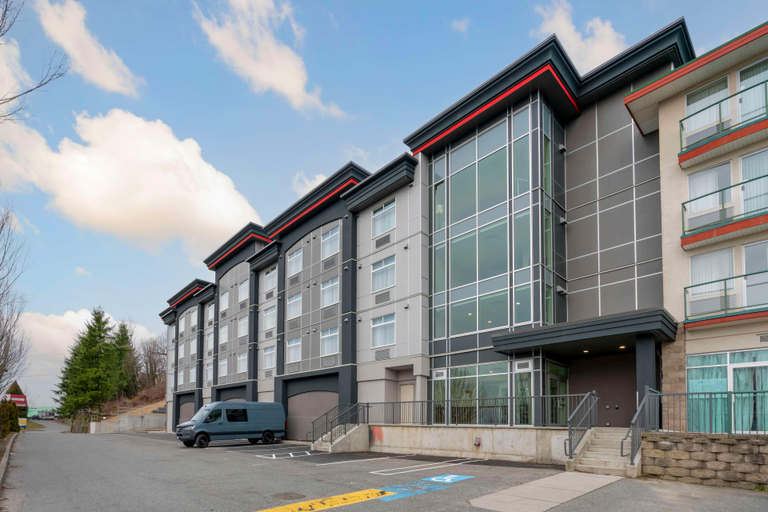 Exterior & Views 2, Best Western Plus Mission City Lodge, Fraser Valley