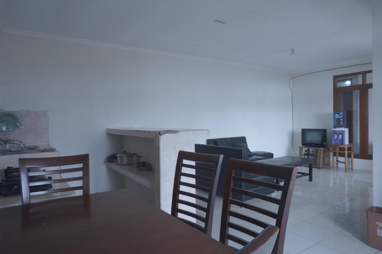 Others 3, OYO Life  92977 Neba Kost Aesthetic, South Tangerang