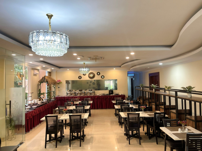 Food & Drinks 5, Solo Grand City Hotel, Solo