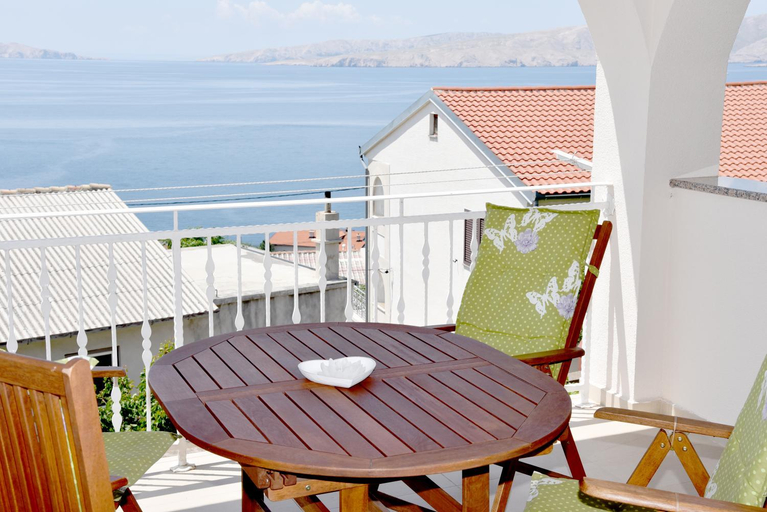 Others 3, Apartments Antonio 2, Senj