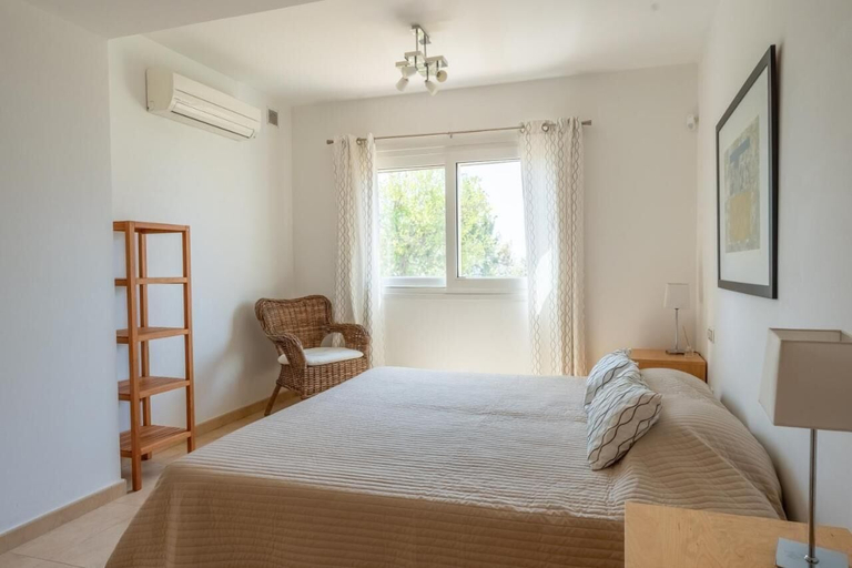 Others 5, Spacious 3BR Villa with pool and views, Málaga