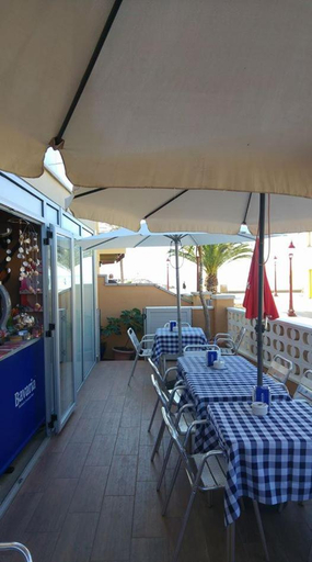 Others 4, Hostal Cubelles, Barcelona