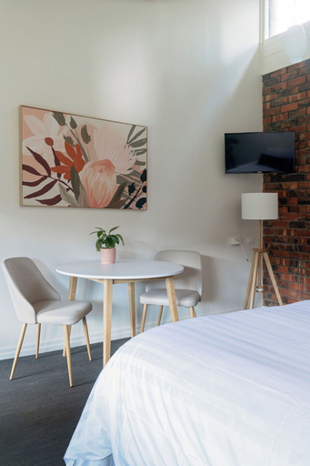 Bedroom 2, Mount Lofty Golf Course, Adelaide