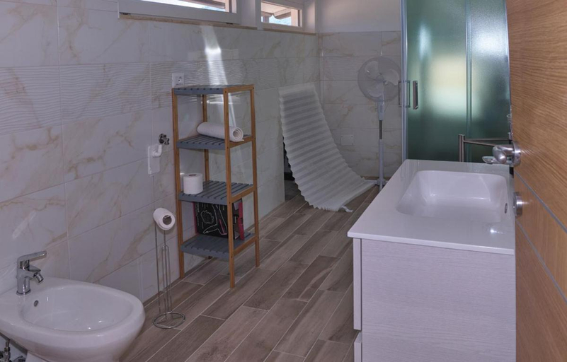 Others 3, Il sospiro B&B, Potenza