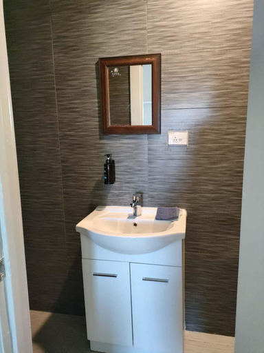 Bathroom 5, 1 Double and 1 sofa bed Studio, Waitakere