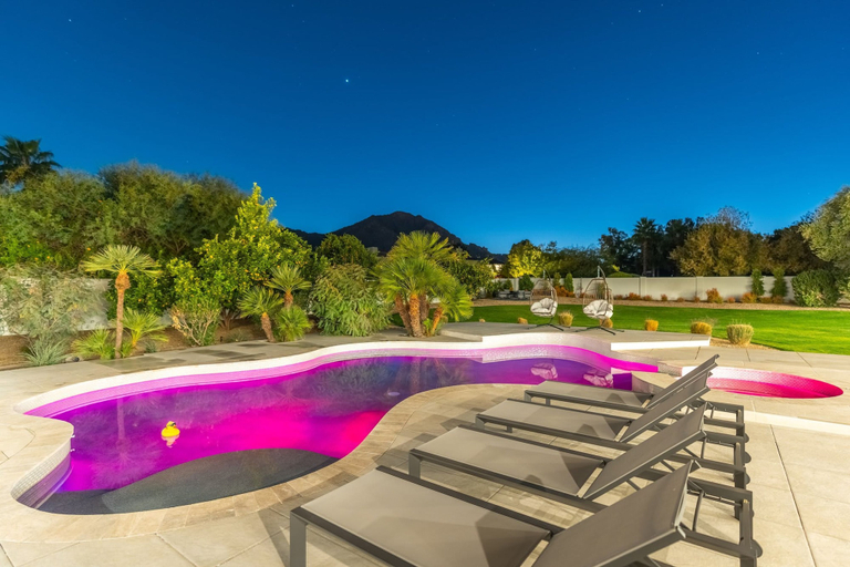 Room 4, Camelback Mountain Villa Luxury in Paradise Valley, Maricopa