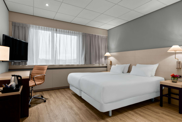 Bedroom 4, NH Noordwijk Conference Centre Leeuwenhorst, Noordwijkerhout