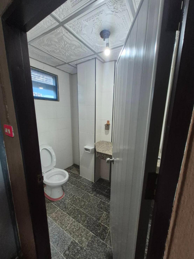 Bathroom, Arom Dee Apartment Khon Kaen, Muang Khon Kaen