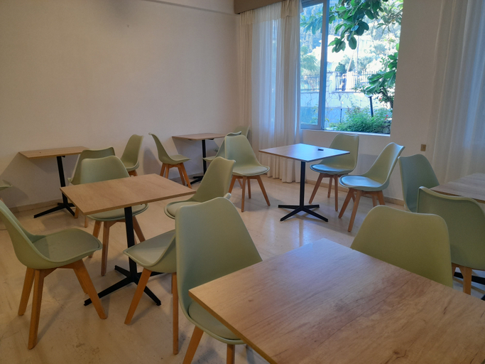 Food & Drinks 5, Argassi Beach Hotel, Ionian Islands
