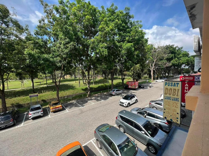 Others 4, Jiaxin Dormitory-Setia Indah, Johor Bahru