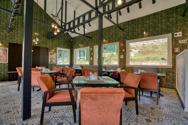 Food & Drinks 2, Golden Meadows Hotels & Resorts, Ganderbal