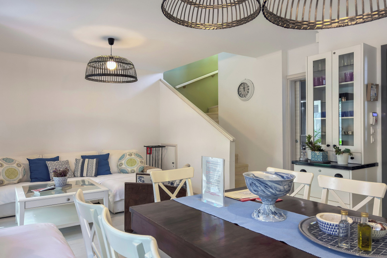 Others 4, Alisahni Villa, Crete