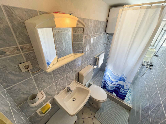 Bathroom 3, Apartman Leonarda, Crikvenica