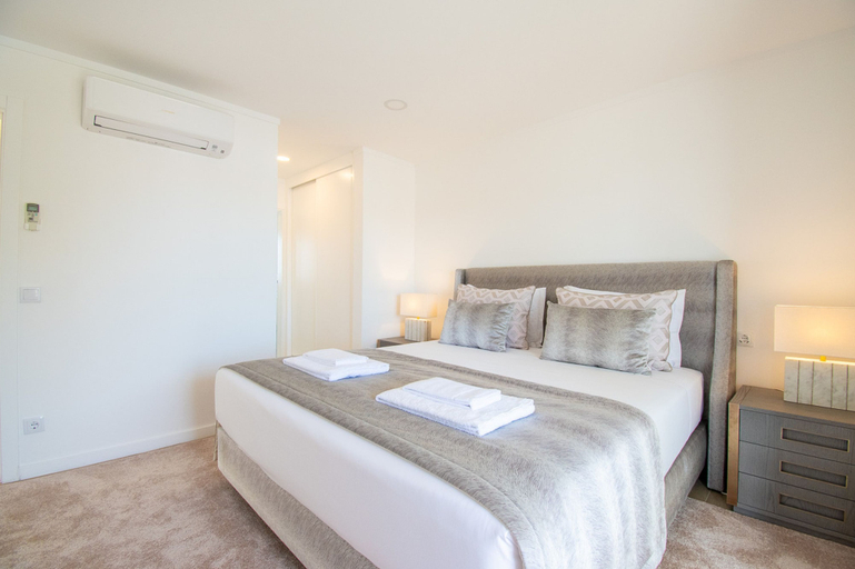 Room 3, Ilha do Sol Luxury in an Ideal Location, Lagoa