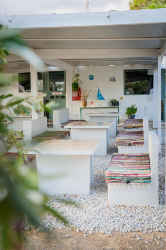 Food & Drinks 3, Apartments with garden view, Crete