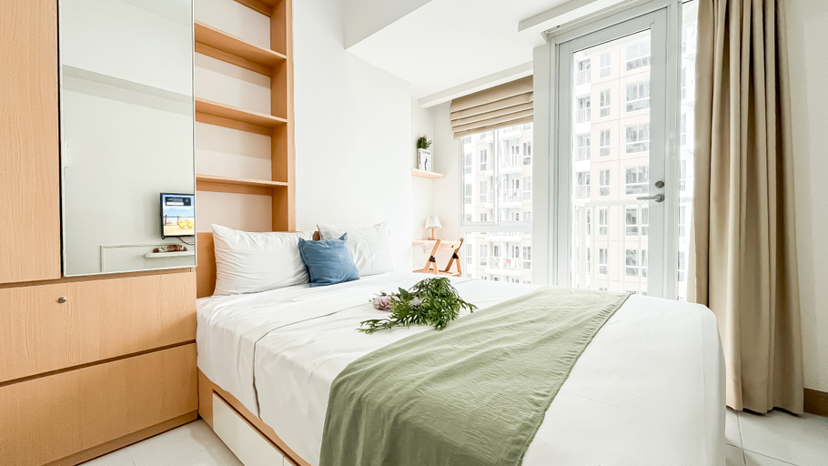 Good and Enjoy Living Studio at Tokyo Riverside PIK 2 Apartment By Travelio, Tangerang