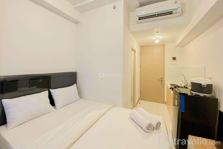Bedroom 2, Studio New @ Tokyo Riverside PIK 2 Apt By Travelio, Tangerang